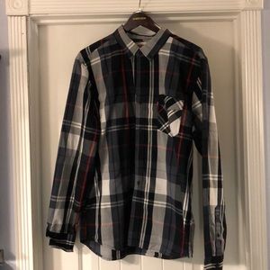 Men’s Levi Shirt